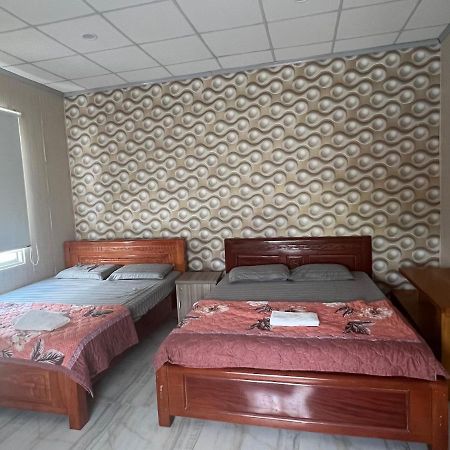 Bui Tieng Hello Hotel מראה חיצוני תמונה