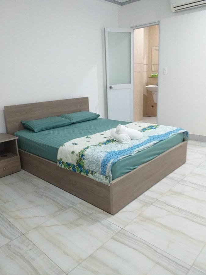 Bui Tieng Hello Hotel מראה חיצוני תמונה