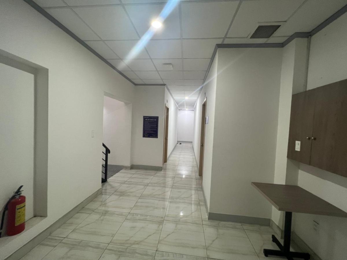 Bui Tieng Hello Hotel מראה חיצוני תמונה