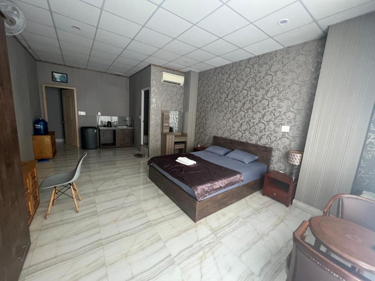 Bui Tieng Hello Hotel מראה חיצוני תמונה