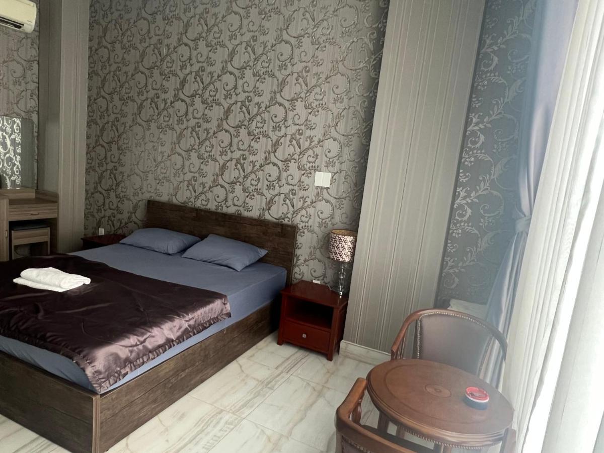 Bui Tieng Hello Hotel מראה חיצוני תמונה