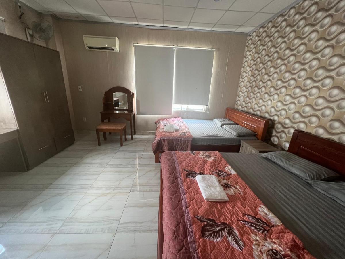 Bui Tieng Hello Hotel מראה חיצוני תמונה