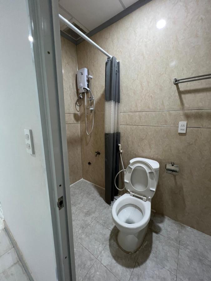 Bui Tieng Hello Hotel מראה חיצוני תמונה